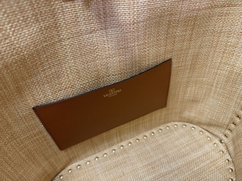 Va1e*ntin0 shopping bag